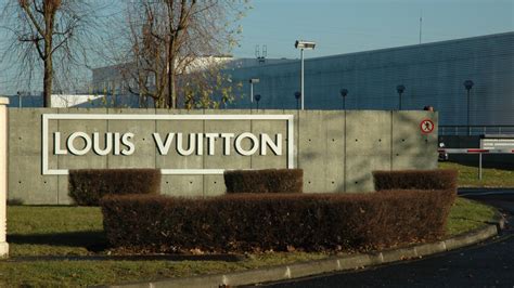 usine louis vuitton cergy|Louis Vuitton en tournage à Cergy.